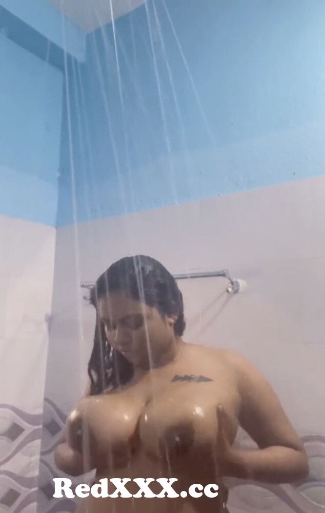 Oasi bathing nude boobs pussy fan compilations